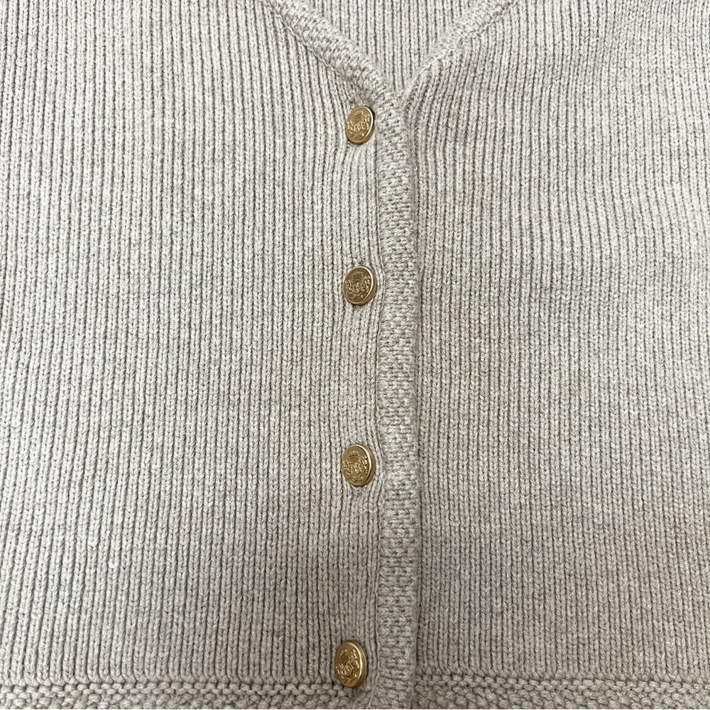 Abercrombie & Fitch Beige V-Neck Sweater Vest - Picture 4 of 4